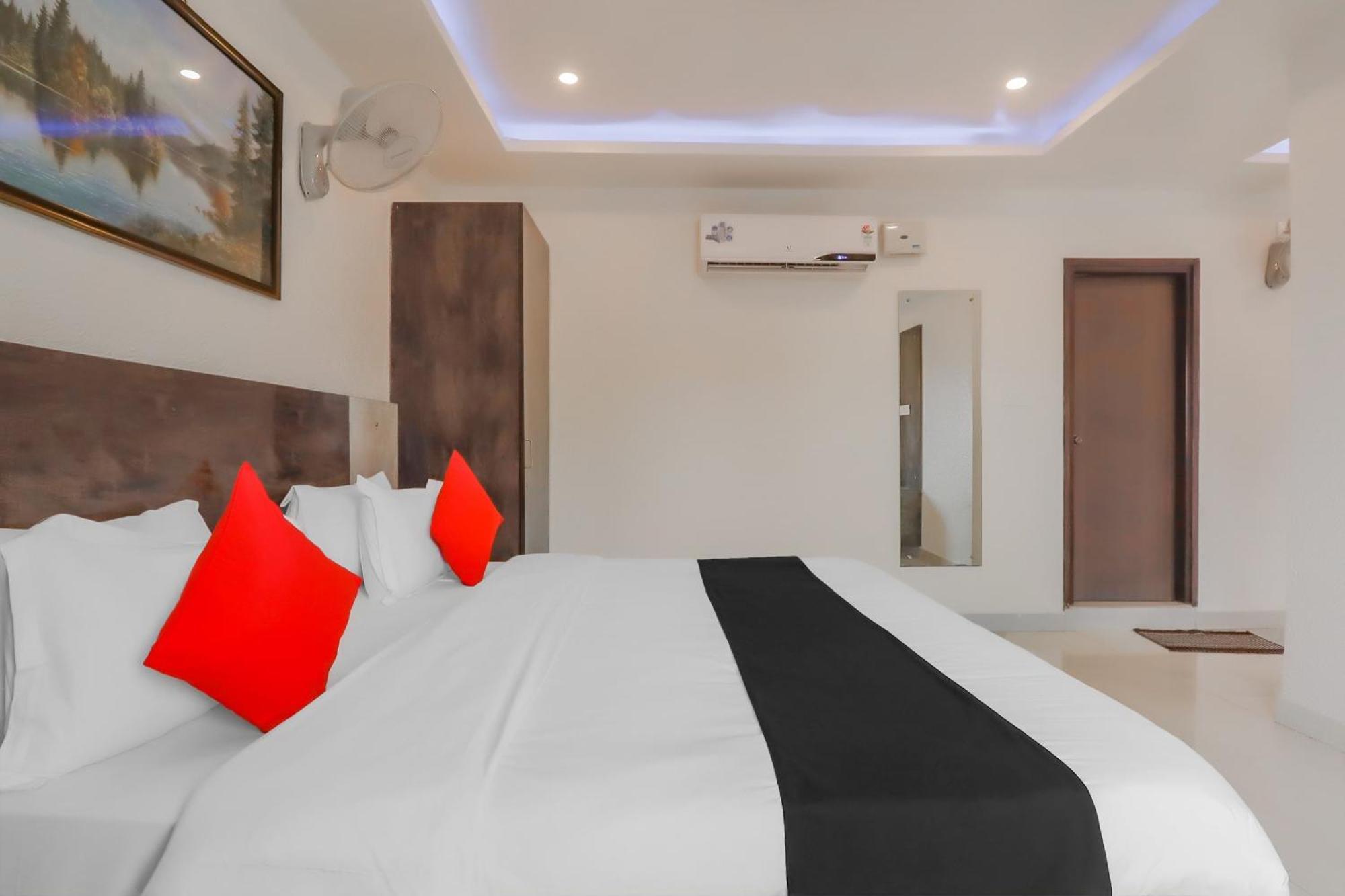 Capital O Royal Galaxy Finesse Near Phoenix Marketcity Bangalore Exterior photo